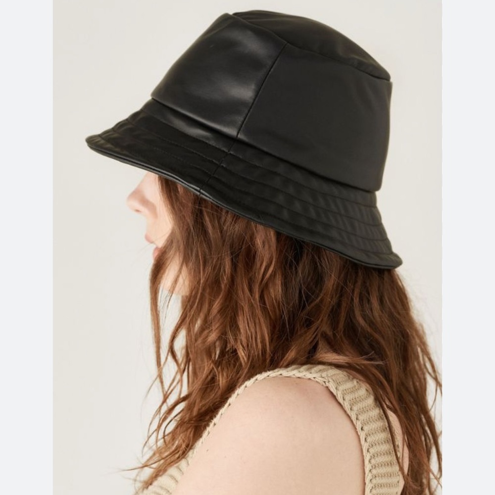 VEDA Ginger Leather Bucket Hat